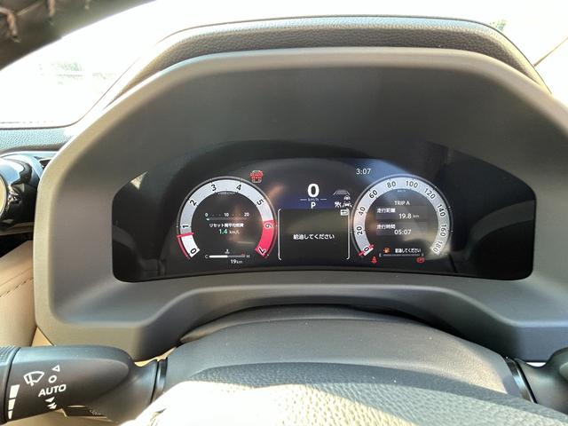 ランドクルーザー ＺＸ　ＺＸ　寒冷地仕様車　モデリスタフルエアロ　リアスポイラー　モデリスタリアバンパーステップガード　ＪＢＬサウンドシステム　リアエンタテイメント　ＥＴＣ２．０　ＩＴＳコネクト　クールボックス　デフロック（22枚目）