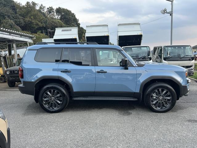 ランドクルーザー２５０ ＺＸ　ディーゼル　モデリスタパッケージ　シグネチャーイルミブレード　ＪＢＬサウンドシステム　トヨタチームメイト　ヘッドアップディスプレイ　デジタルインナーミラー　パノラミックビュー　ＥＴＣ２．０（9枚目）