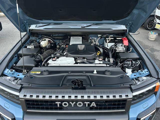 ランドクルーザー２５０ ＺＸ　ディーゼル　モデリスタパッケージ　シグネチャーイルミブレード　ＪＢＬサウンドシステム　トヨタチームメイト　ヘッドアップディスプレイ　デジタルインナーミラー　パノラミックビュー　ＥＴＣ２．０（14枚目）