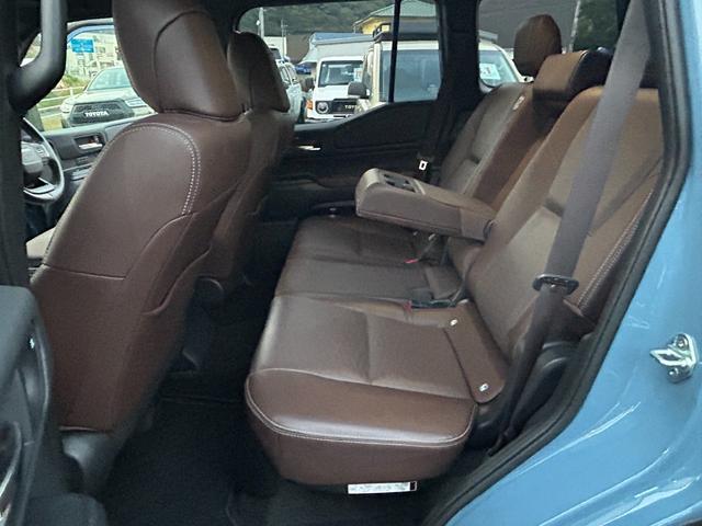 ランドクルーザー２５０ ＺＸ　ディーゼル　モデリスタパッケージ　シグネチャーイルミブレード　ＪＢＬサウンドシステム　トヨタチームメイト　ヘッドアップディスプレイ　デジタルインナーミラー　パノラミックビュー　ＥＴＣ２．０（20枚目）