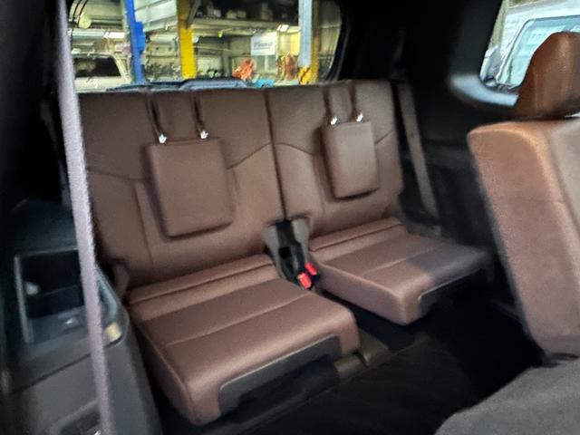 ランドクルーザー２５０ ＺＸ　ディーゼル　モデリスタパッケージ　シグネチャーイルミブレード　ＪＢＬサウンドシステム　トヨタチームメイト　ヘッドアップディスプレイ　デジタルインナーミラー　パノラミックビュー　ＥＴＣ２．０（21枚目）