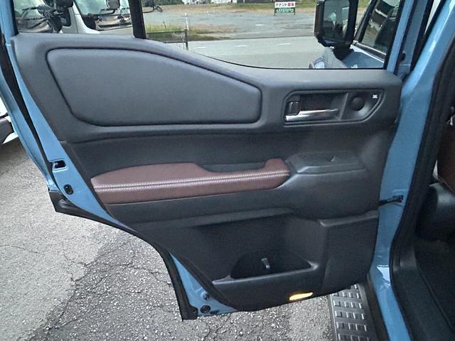 ランドクルーザー２５０ ＺＸ　ディーゼル　モデリスタパッケージ　シグネチャーイルミブレード　ＪＢＬサウンドシステム　トヨタチームメイト　ヘッドアップディスプレイ　デジタルインナーミラー　パノラミックビュー　ＥＴＣ２．０（35枚目）