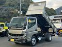 キャンター 全低床ダンプ　３ｔ全低床カスタム強化ダンプ　ＡＴ車　衝突被害軽減ブレーキ　車線逸脱警報装置　車輌安定性制御装置　ディスプレイナビ　リアビューモニター　電格ミラー　ステップライト　ステアリングスイッチ　スマートキー（5枚目）