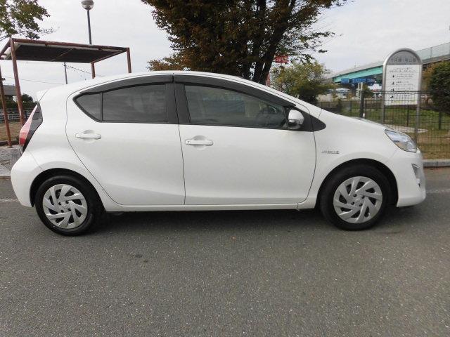 アクア S プッシュスタートSDナビBluetoothTVバックカメラ(7枚目)