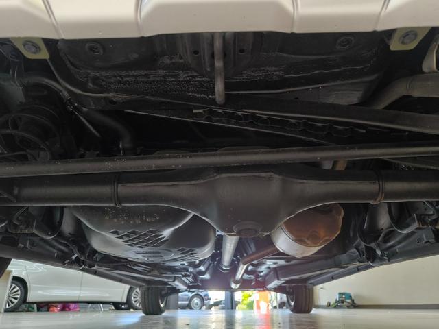 タフト Ｇ　クロムベンチャー　車検整備付　走行１万キロ台　禁煙車　ガラスルーフ　純正ナビ　Ｂカメラ　衝突軽減ブレーキ　４ＷＤ　コーナーセンサー　シートヒーター　ドラレコ　スペアキー　ＥＴＣ　取説整備手帳　スペアキー　純正１５ＡＷ（46枚目）