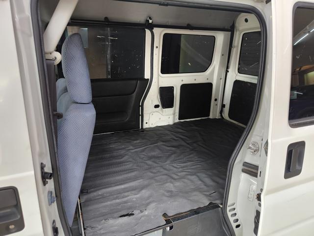 アクティバン プロＡ　走行５２５２４キロ　車検令和９月７日　エアコン　パワステ　２人乗り　純正ホイール　取扱説明書　整備手帳　鍵（22枚目）