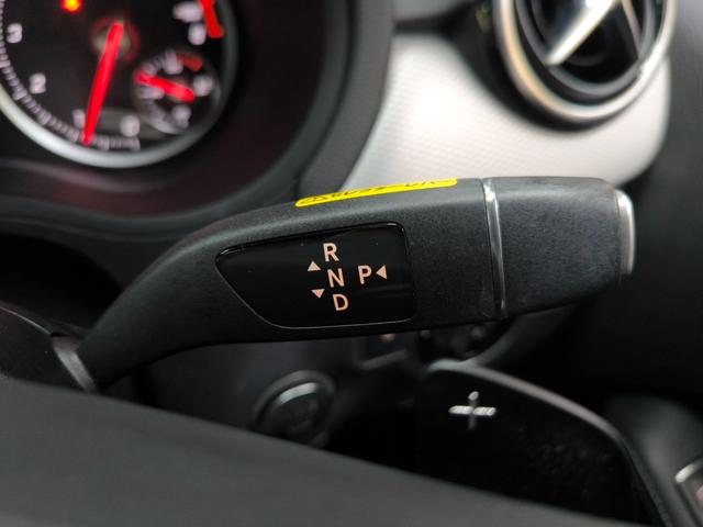 Ｂクラス Ｂ１８０　ワンオーナー　禁煙車　走行１万Ｋ台　サンルーフ　電動レザー　クルコン　レーンキープ　アテンションアシスト　シートヒーター　ドラレコ　ＥＴＣ　盗難防止システム　衝突安全ボディ　ブラインドスポットモニター（29枚目）