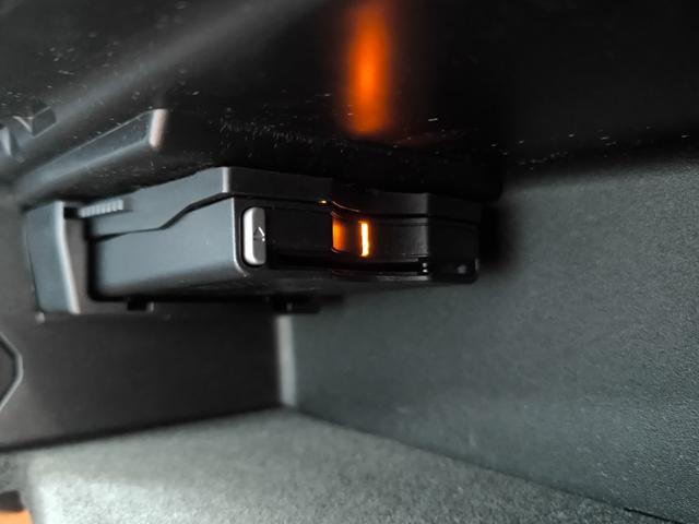 Ｂクラス Ｂ１８０　ワンオーナー　禁煙車　走行１万Ｋ台　サンルーフ　電動レザー　クルコン　レーンキープ　アテンションアシスト　シートヒーター　ドラレコ　ＥＴＣ　盗難防止システム　衝突安全ボディ　ブラインドスポットモニター（35枚目）