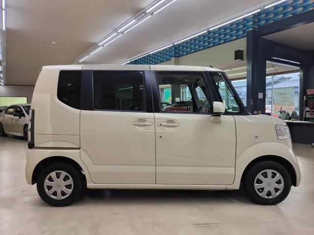 Ｎ－ＢＯＸ Ｇ　車検整備付　禁煙車　スライドドア　電動格納ミラー　アイドリングストップ　ドライブレコーダー　取扱説明書　保証書　スペアキー　盗難防止システム　衝突安全ボディ　スマートキー　横滑り防止機能（4枚目）