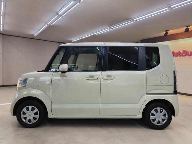 Ｎ－ＢＯＸ Ｇ　車検整備付　禁煙車　スライドドア　電動格納ミラー　アイドリングストップ　ドライブレコーダー　取扱説明書　保証書　スペアキー　盗難防止システム　衝突安全ボディ　スマートキー　横滑り防止機能（8枚目）