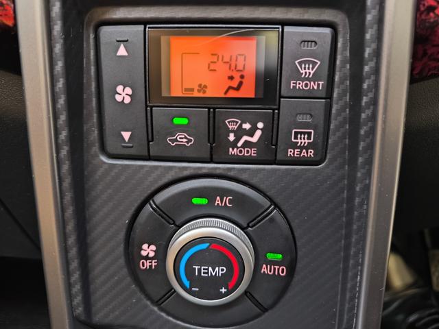 コペン ローブ　走行４万Ｋ台　電動オープンルーフ　５速マニュアル車　シートヒーター　ナビ　Ｂカメラ　フルセグＴＶ　ＬＥＤヘッドライト　取説整備手帳　スマートキー　純正１６ＡＷ　盗難防止システム　衝突安全ボディ（33枚目）