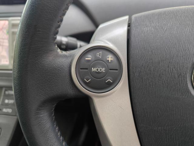 プリウス Ｇ　ワンオーナー　禁煙車　純正ＴＶ付ナビ　バックカメラ　スマートキー　プッシュスタート　キーレスエントリー　ＥＴＣ　クルーズコントロール　純正１５インチアルミホイール　取扱説明書　整備手帳　スペアキー（30枚目）