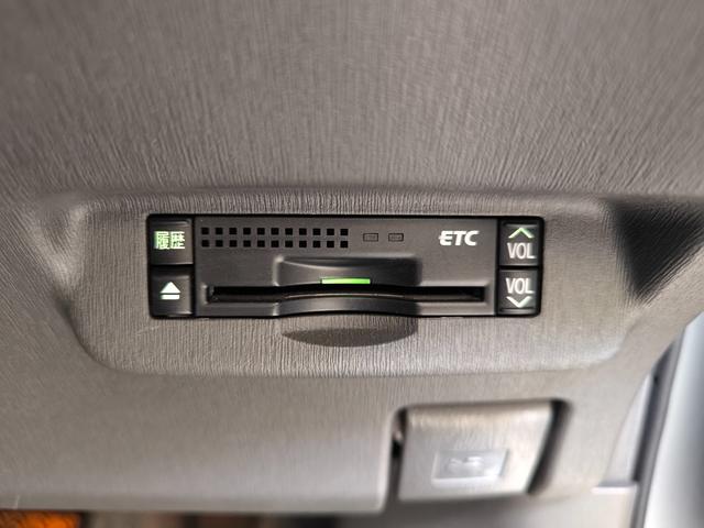 プリウス Ｇ　ワンオーナー　禁煙車　純正ＴＶ付ナビ　バックカメラ　スマートキー　プッシュスタート　キーレスエントリー　ＥＴＣ　クルーズコントロール　純正１５インチアルミホイール　取扱説明書　整備手帳　スペアキー（35枚目）