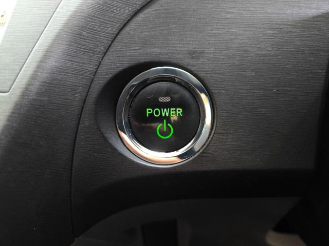 プリウス Ｇ　ワンオーナー　禁煙車　純正ＴＶ付ナビ　バックカメラ　スマートキー　プッシュスタート　キーレスエントリー　ＥＴＣ　クルーズコントロール　純正１５インチアルミホイール　取扱説明書　整備手帳　スペアキー（36枚目）