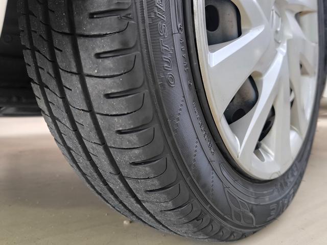 N-BOX G・Lホンダセンシング ワンオーナー 禁煙車 走行3万K台 電動スライドドア ナビ Bカメラ フルセグTV ホンダセンシング クルコン 純正ドラレコ前後 取説整備手帳 スペアキー ETC 盗難防止システム シートヒーター(20枚目)