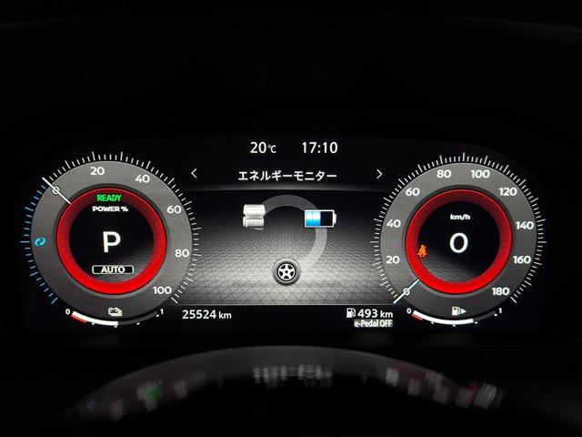 走行２万キロ台とまだまだ安心の一台ですね！！装備も充実の一台です！！