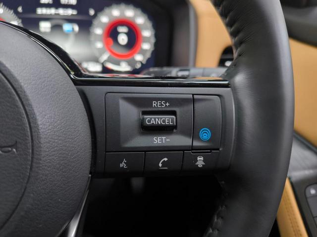 クルーズコントロールも装着済みで高速道路が楽々！アクセルを離しても一定速度で走行ができる装備です。加速減速もスイッチ操作で調整可能です！