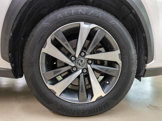 純正アルミホイール付きです！