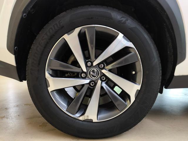 純正アルミホイール付きです！