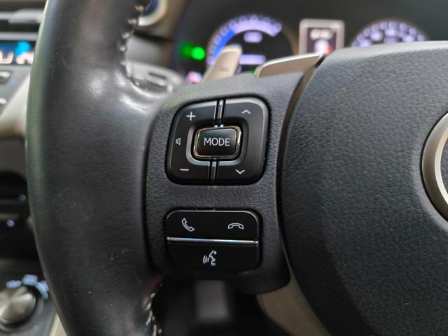 ステアリングスイッチにも対応しておりハンドルから手を放すことなくオーディオ等の操作が可能です！