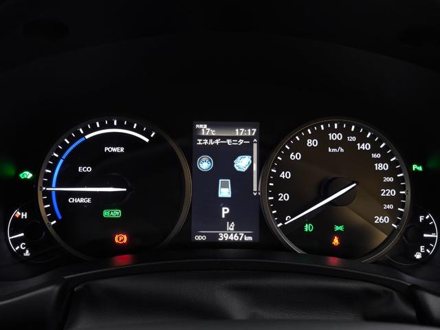 走行３万キロ台とまだまだ安心の一台ですね！！装備も充実の一台です！！