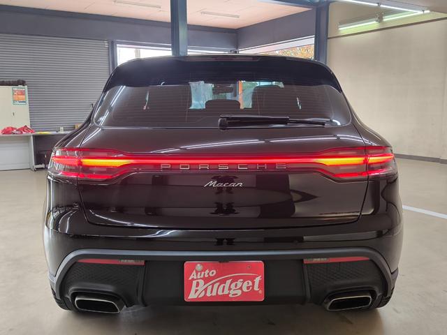 マカン マカン ユーザー買取車!ワンオーナー!禁煙車!純ナビ!360°カメラ!ハーフレザーシート!シートヒーター!マカンS用オプション20インチアルミ!ブラインドスポットモニター!パワーバックドア!LEDヘッドライト(7枚目)