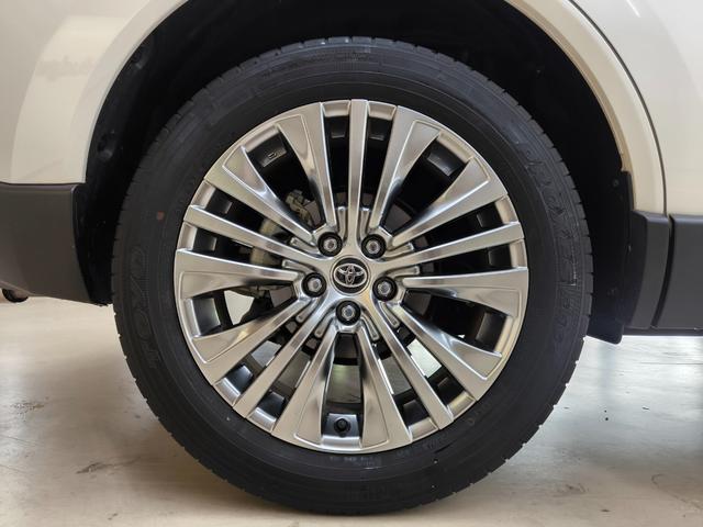 ハリアー Ｚ　レザーパッケージ　ワンオーナー！禁煙車！純１２．３インチディスプレイナビ・フルセグ！バックカメラ！ＪＢＬサウンドシステム！２．０ＥＴＣ！セーフティセンス！電動バックドア！ブラインドスポットモニター！４ＷＤ！（18枚目）