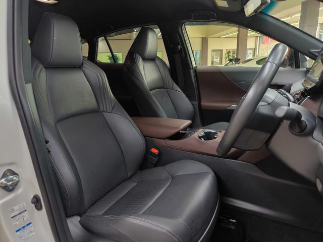 ハリアー Ｚ　レザーパッケージ　ワンオーナー！禁煙車！純１２．３インチディスプレイナビ・フルセグ！バックカメラ！ＪＢＬサウンドシステム！２．０ＥＴＣ！セーフティセンス！電動バックドア！ブラインドスポットモニター！４ＷＤ！（44枚目）