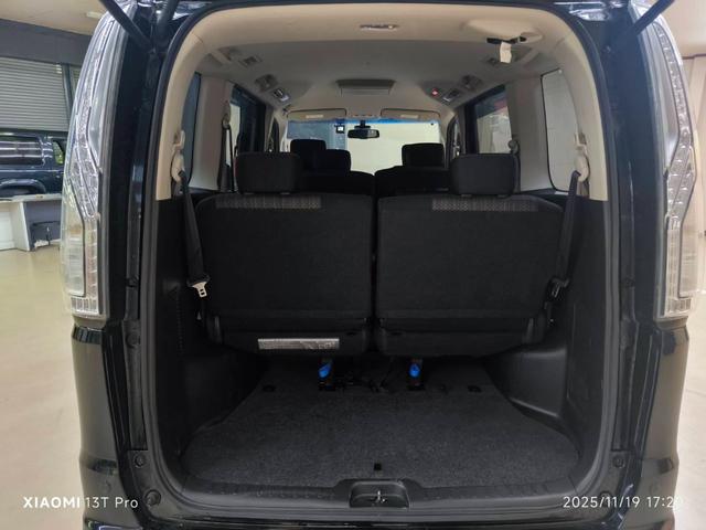 セレナ ハイウェイスター　Ｖセレクション＋セーフティ　ＳＨＶ　禁煙車　ユーザー買取車！両側パワースライドドア！エマージェンシーブレーキ！純正８インチナビ・フルセグＴＶ！フリップダウンモニター！アラウンドビューモニター！キセノンライト！インテリジェントキー！（46枚目）