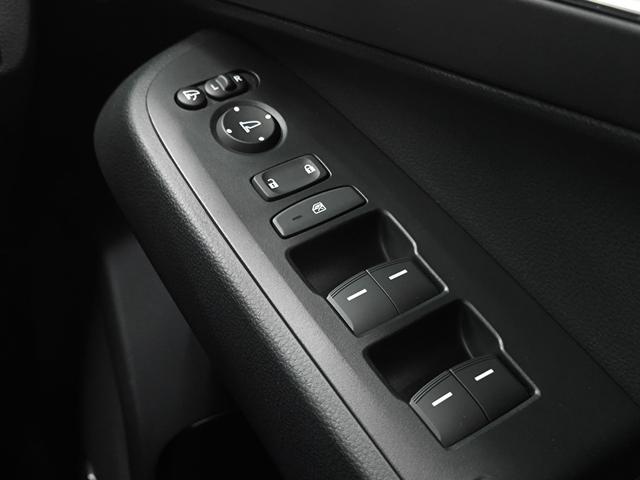 ヴェゼル e:HEV Z ワンオーナー 禁煙車 走行1万K台 車検R10/3 純正9インチナビ フルセグTV Bカメラ ブレーキホールド ハーフレザーシート ホンダセンシング 電動リアハッチ シートヒーター レーダークルコン(34枚目)