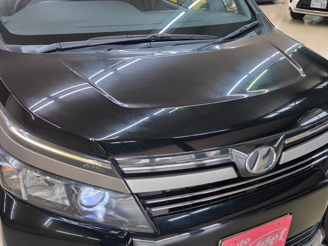 ヴォクシー ＺＳ　煌ＩＩ　ワンオーナー　禁煙車　走行４万Ｋ台　純正１０．５インチナビ　フルセグＴＶ　バックカメラ　フリップダウンモニター　両側電動スライドドア　衝突軽減ブレーキ　取説整備手帳　スペアキー　純正１６ＡＷ　ＥＴＣ（12枚目）