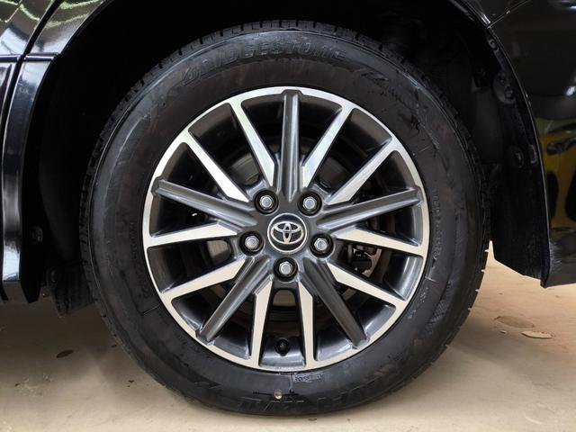 ヴォクシー ＺＳ　煌ＩＩ　ワンオーナー　禁煙車　走行４万Ｋ台　純正１０．５インチナビ　フルセグＴＶ　バックカメラ　フリップダウンモニター　両側電動スライドドア　衝突軽減ブレーキ　取説整備手帳　スペアキー　純正１６ＡＷ　ＥＴＣ（18枚目）