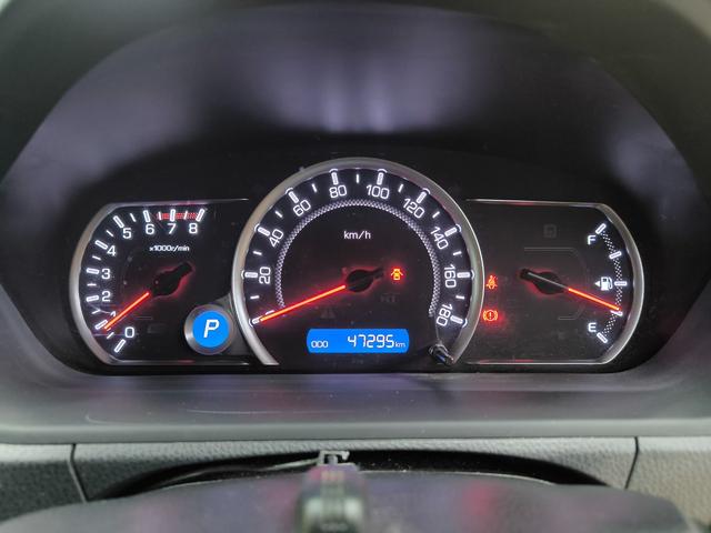 ヴォクシー ＺＳ　煌ＩＩ　ワンオーナー　禁煙車　走行４万Ｋ台　純正１０．５インチナビ　フルセグＴＶ　バックカメラ　フリップダウンモニター　両側電動スライドドア　衝突軽減ブレーキ　取説整備手帳　スペアキー　純正１６ＡＷ　ＥＴＣ（31枚目）