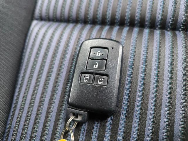 ヴォクシー ＺＳ　煌ＩＩ　ワンオーナー　禁煙車　走行４万Ｋ台　純正１０．５インチナビ　フルセグＴＶ　バックカメラ　フリップダウンモニター　両側電動スライドドア　衝突軽減ブレーキ　取説整備手帳　スペアキー　純正１６ＡＷ　ＥＴＣ（44枚目）