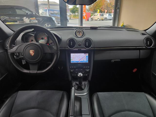 ケイマン Ｓ　ワンオーナー　禁煙車　左ハンドル　走行２万Ｋ台　６速マニュアル車　ハーフレザー　シートヒーター　ナビ　フルセグＴＶ　取説整備手帳　スペアキー　盗難防止システム　　純正１８ＡＷ　ＥＴＣ　横滑り防止機能（20枚目）