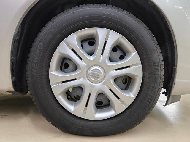 ノート ｅ－パワー　Ｘ　車検整備付　禁煙車　走行１万Ｋ台　純正ナビ　バックカメラ　３６０度カメラ　フルセグＴＶ　衝突軽減ブレーキ　クリアランスソナー　純正デジタルミラー　取説整備手帳　スペアキー　盗難防止システム（14枚目）