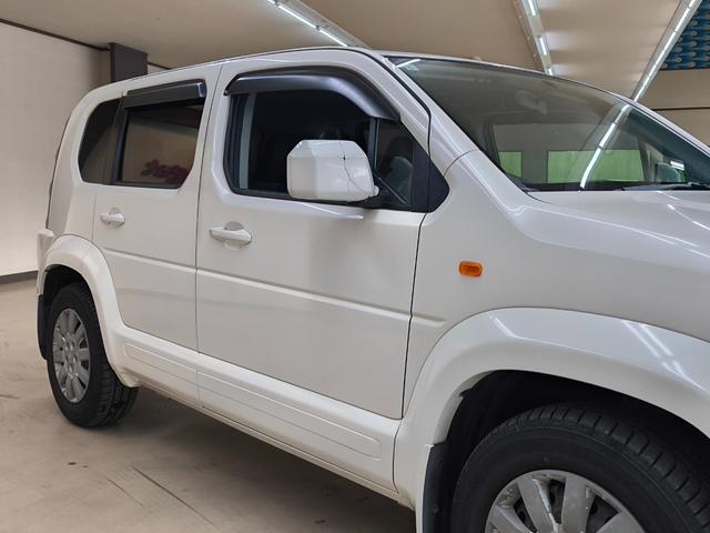 クロスロード 18L ワンオーナー 禁煙車 3列シート 7人乗り 走行6万K台 取扱説明書 保証書 スペアキー 社外オーディオ キーレス ETC オートエアコン ABS 頸部衝撃緩和ヘッドレスト エアバック(14枚目)