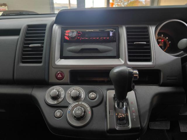 クロスロード 18L ワンオーナー 禁煙車 3列シート 7人乗り 走行6万K台 取扱説明書 保証書 スペアキー 社外オーディオ キーレス ETC オートエアコン ABS 頸部衝撃緩和ヘッドレスト エアバック(22枚目)