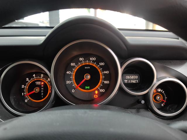 クロスロード 18L ワンオーナー 禁煙車 3列シート 7人乗り 走行6万K台 取扱説明書 保証書 スペアキー 社外オーディオ キーレス ETC オートエアコン ABS 頸部衝撃緩和ヘッドレスト エアバック(27枚目)