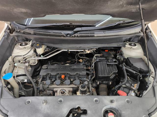 クロスロード 18L ワンオーナー 禁煙車 3列シート 7人乗り 走行6万K台 取扱説明書 保証書 スペアキー 社外オーディオ キーレス ETC オートエアコン ABS 頸部衝撃緩和ヘッドレスト エアバック(37枚目)