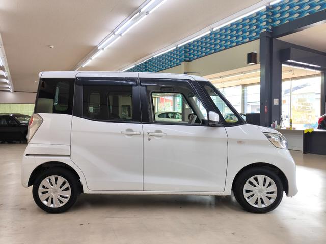 デイズルークス Ｘ　禁煙車　車検令和９年９月　走行３万Ｋ台　純正ナビ　フルセグＴＶ　バックカメラ　全方位カメラ　左電動スライドドア　ＥＴＣ　プッシュスタート　スマートキー　取説整備手帳　スペアキー　衝突軽減ブレーキ（4枚目）