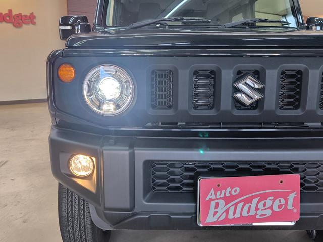 ジムニー ＸＣ　禁煙車　走行１万Ｋ台　車検整備付　シートヒーター　取説整備手帳　スペアキー　デュアルセンサーブレーキサポート　ディスプレーオーディオ　ＬＥＤ　盗難防止システム　衝突安全ボディ　ＥＴＣ　クルコン（9枚目）