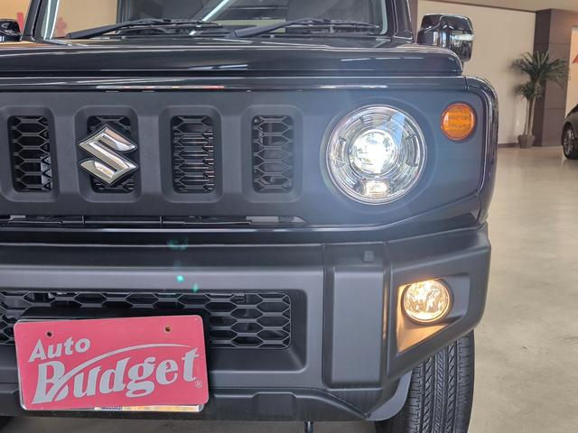 ジムニー ＸＣ　禁煙車　走行１万Ｋ台　車検整備付　シートヒーター　取説整備手帳　スペアキー　デュアルセンサーブレーキサポート　ディスプレーオーディオ　ＬＥＤ　盗難防止システム　衝突安全ボディ　ＥＴＣ　クルコン（10枚目）