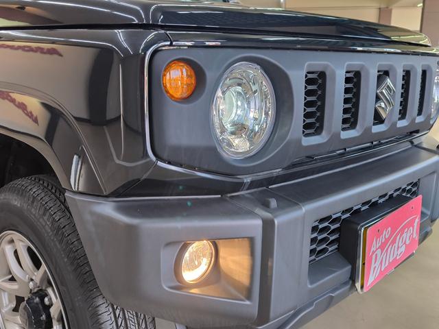 ジムニー ＸＣ　禁煙車　走行１万Ｋ台　車検整備付　シートヒーター　取説整備手帳　スペアキー　デュアルセンサーブレーキサポート　ディスプレーオーディオ　ＬＥＤ　盗難防止システム　衝突安全ボディ　ＥＴＣ　クルコン（11枚目）
