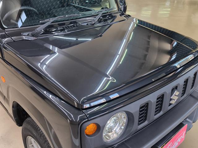 ジムニー ＸＣ　禁煙車　走行１万Ｋ台　車検整備付　シートヒーター　取説整備手帳　スペアキー　デュアルセンサーブレーキサポート　ディスプレーオーディオ　ＬＥＤ　盗難防止システム　衝突安全ボディ　ＥＴＣ　クルコン（12枚目）