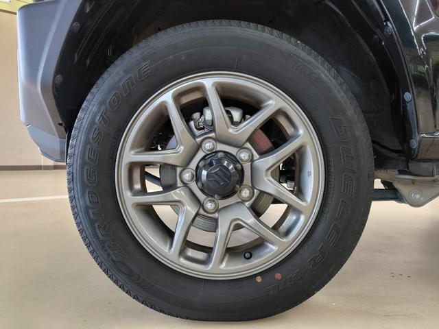 ジムニー ＸＣ　禁煙車　走行１万Ｋ台　車検整備付　シートヒーター　取説整備手帳　スペアキー　デュアルセンサーブレーキサポート　ディスプレーオーディオ　ＬＥＤ　盗難防止システム　衝突安全ボディ　ＥＴＣ　クルコン（17枚目）