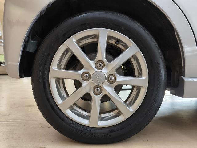 ムーヴ カスタム X SA 禁煙車 衝突軽減ブレーキ スマートキー プッシュスタート 取説整備手帳 スペアキー ディスプレイオーディオ ETC 純正14AW 盗難防止システム 衝突安全ボディ 横滑り防止機能 LEDヘッドライト(17枚目)