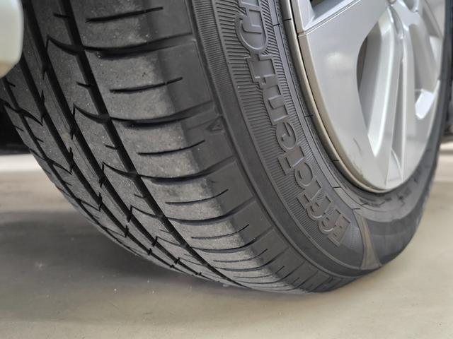 プリウス S 禁煙車 車検R9年3月 プリクラッシュシステム 純正ナビ バックカメラ フルセグTV LEDヘッドライト クルーズコントロール レーンキープアシスト エアロ ETC 盗難防止システム 純正AW(22枚目)