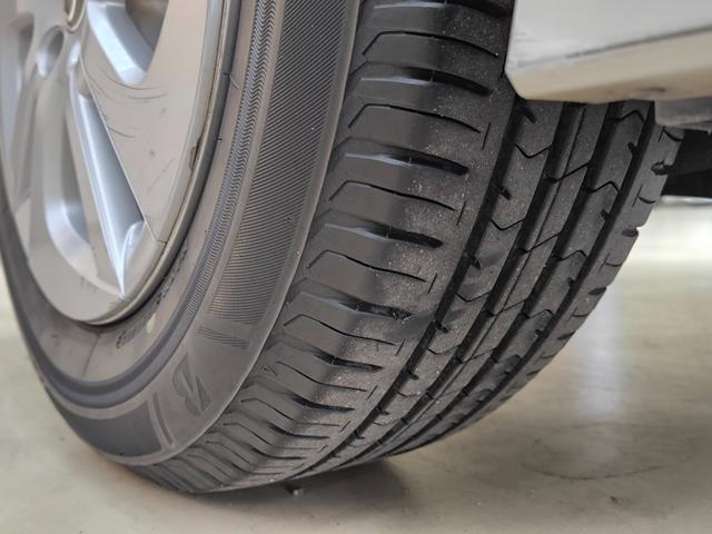 プリウス S 禁煙車 車検R9年3月 プリクラッシュシステム 純正ナビ バックカメラ フルセグTV LEDヘッドライト クルーズコントロール レーンキープアシスト エアロ ETC 盗難防止システム 純正AW(25枚目)