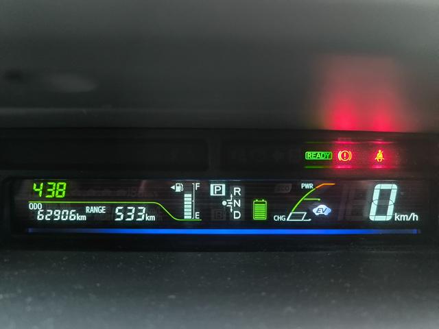 プリウスアルファ S ワンオーナー 禁煙車 ナビ フルセグTV バックカメラ プッシュスタート スマートキー 取説整備手帳 スペアキー ETC 盗難防止装置 横滑り防止機能(34枚目)